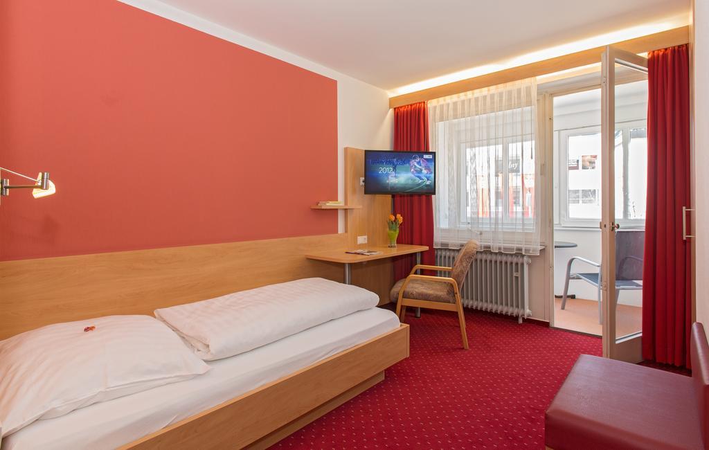 Hotel Jaegerhaus Titisee-Neustadt Rom bilde